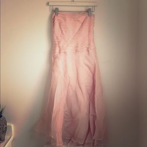 Beautiful pale pink vintage midi dress 100% silk.